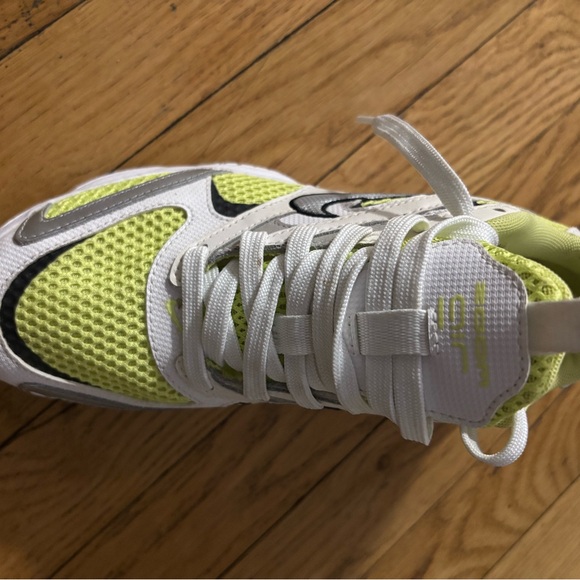 Nike White and Lime Sneakers - Picture 5 of 7
